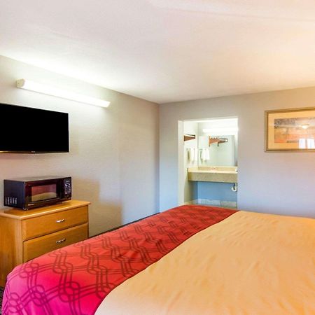 Econo Lodge Wichita Falls Downtown Esterno foto