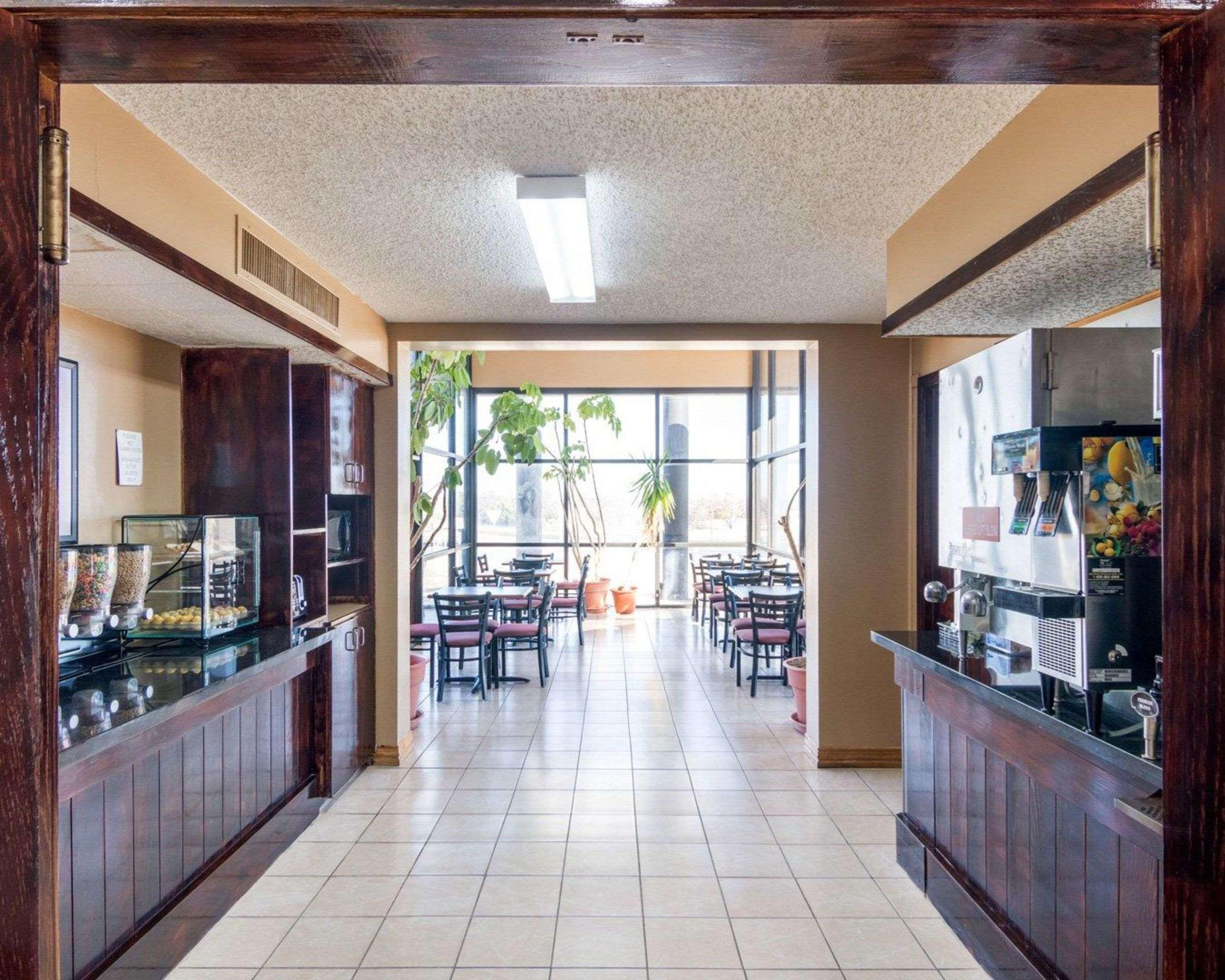 Econo Lodge Wichita Falls Downtown Esterno foto