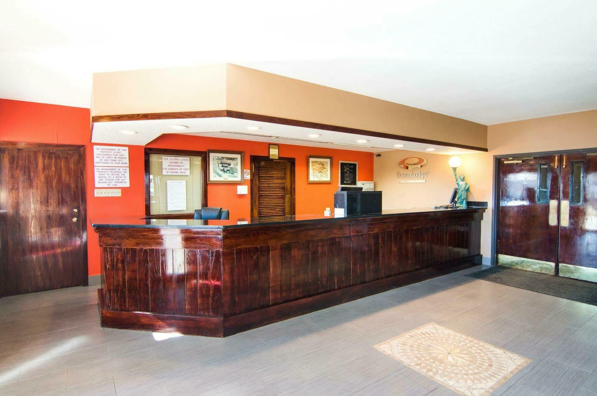 Econo Lodge Wichita Falls Downtown Esterno foto